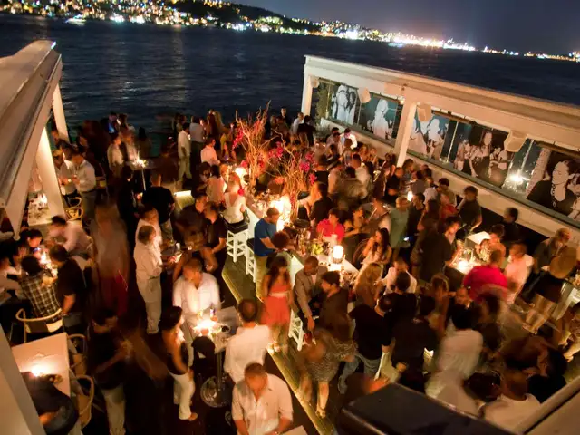 Istanbul's Nightlife: A Melting Pot of Cultures and Experiences